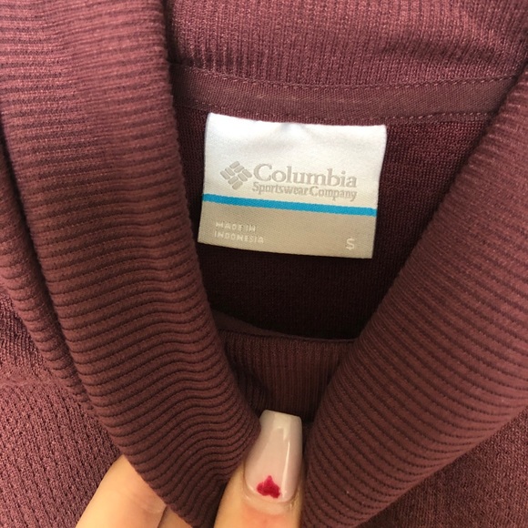Brand new Columbia long sleeve - Picture 3 of 3